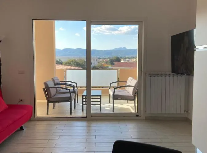 Medrano Modern Apartment